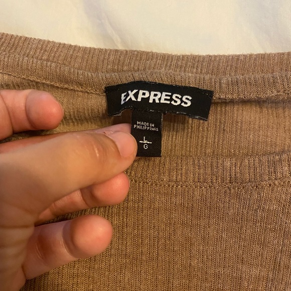 Neutral Express Top - Picture 3 of 4